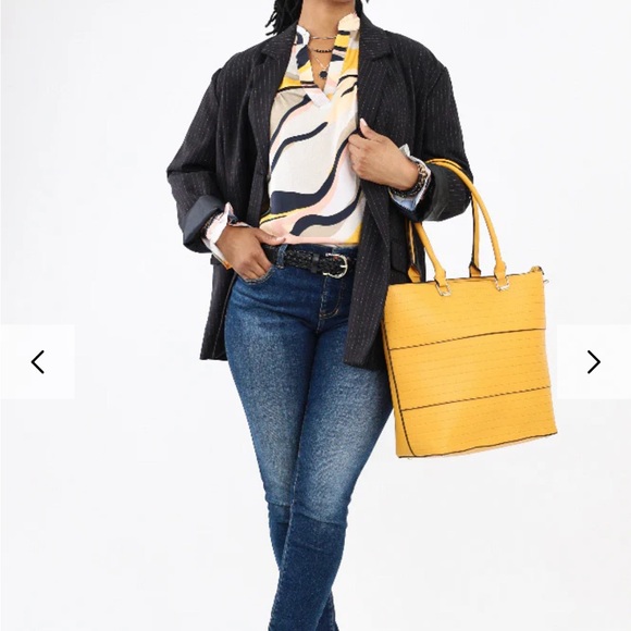 THML Multicolor Wave Pattern Blouse - Picture 7 of 9